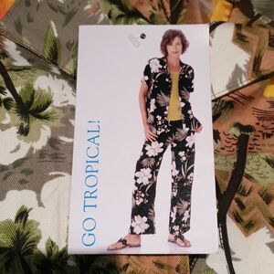Ladies Floral 🌺 Hawaiian Pants Set sz M